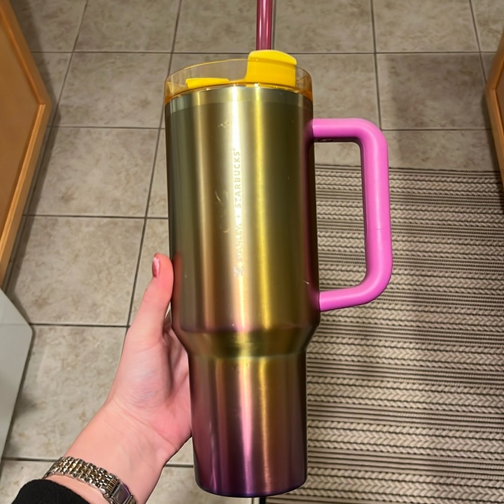 40oz stanley, starbucks